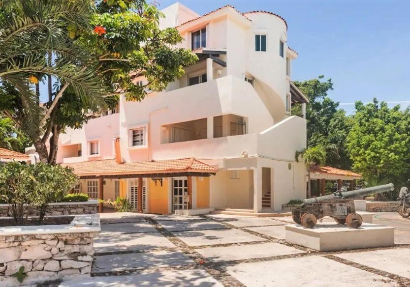 Private Rooms In A Hotel-Type Apartment - Super Located Puerto Aventuras Exterior foto
